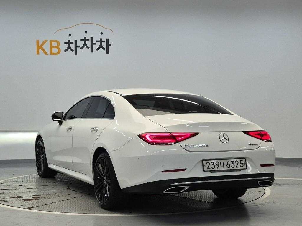 Mercedes Benz CLS Class - Vista 2