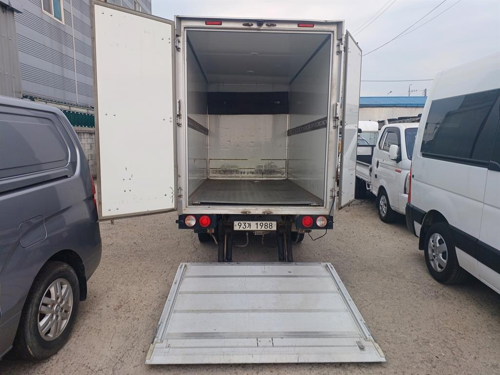 Small Truck Top_Integrated Top Powergate 2018 Blanco - Importación desde Corea - HF Imports Iquique - Foto 14