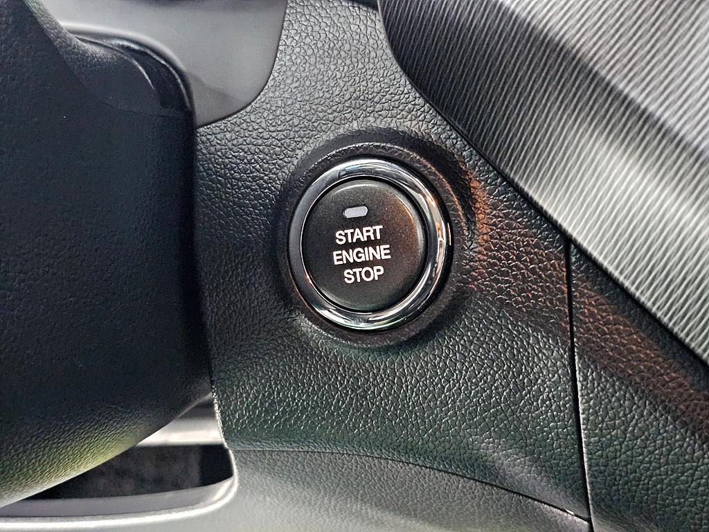 Ssangyong Tivoli 2017 Azul - Importación desde Corea - HF Imports Iquique - Foto 17