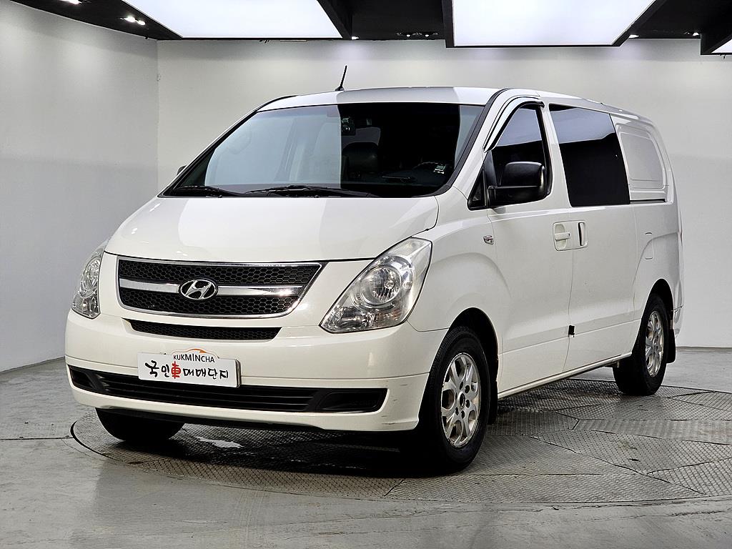 HYUNDAI Starex 2012 Blanco - Importación desde Corea - HF Imports Iquique - Foto 1