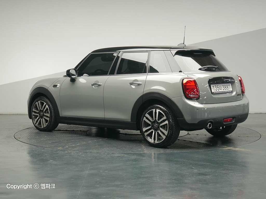 Mini Cooper - Vista 2