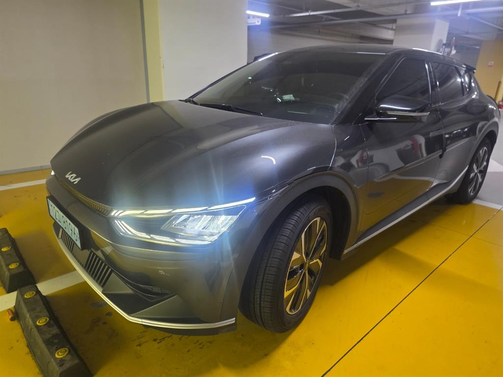 KIA EV6 - Vista 2