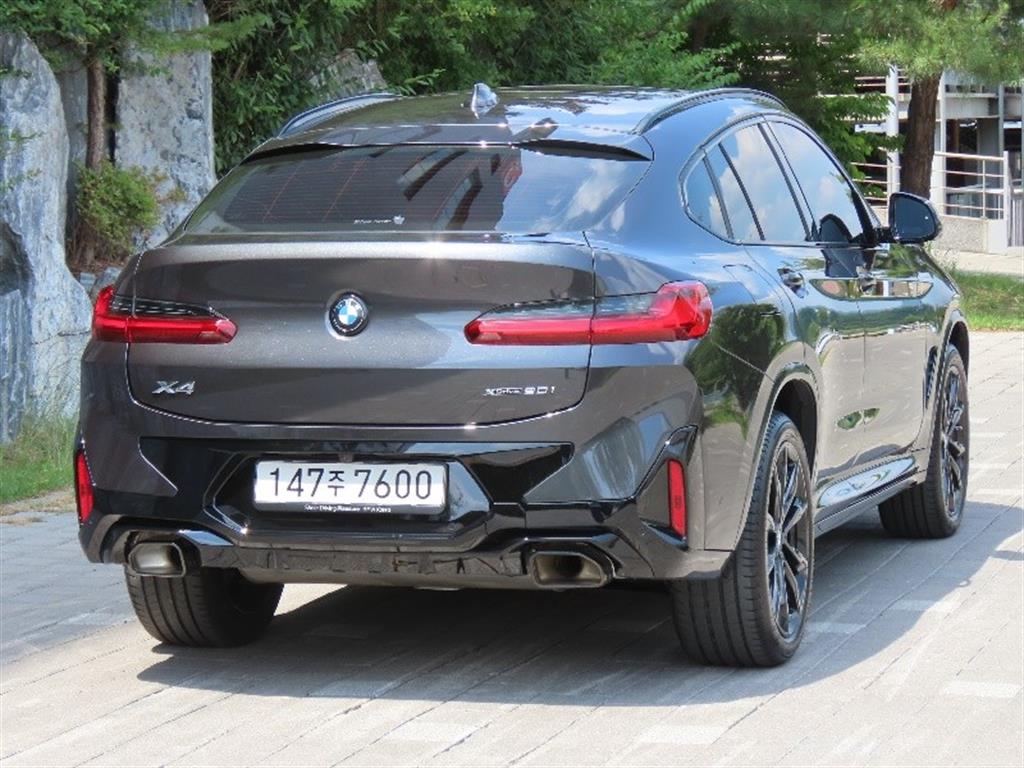 BMW X4 - Vista 3