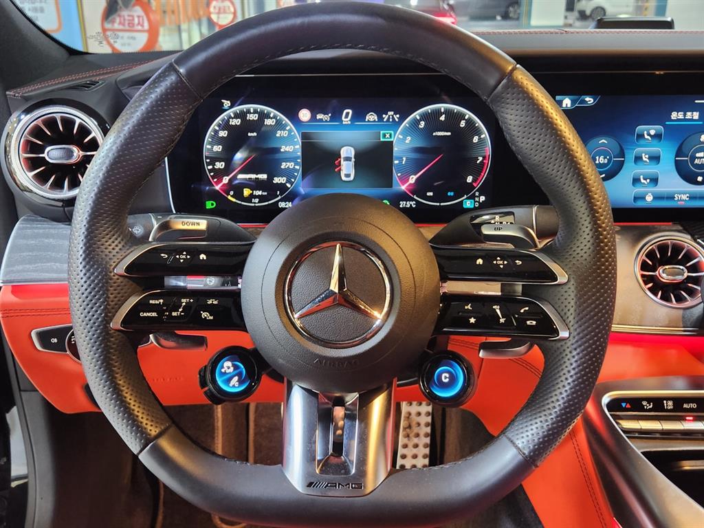 Mercedes Benz AMG GT - Vista 12