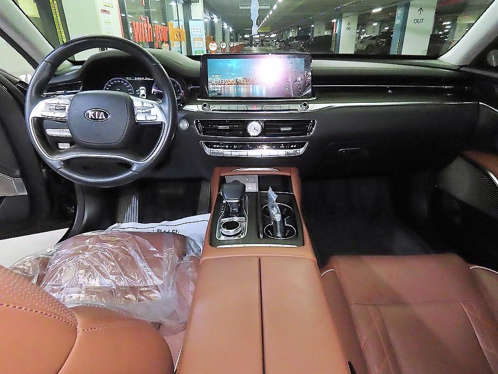 KIA K9 - Vista 12