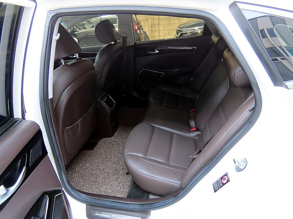 KIA K7 - Vista 8