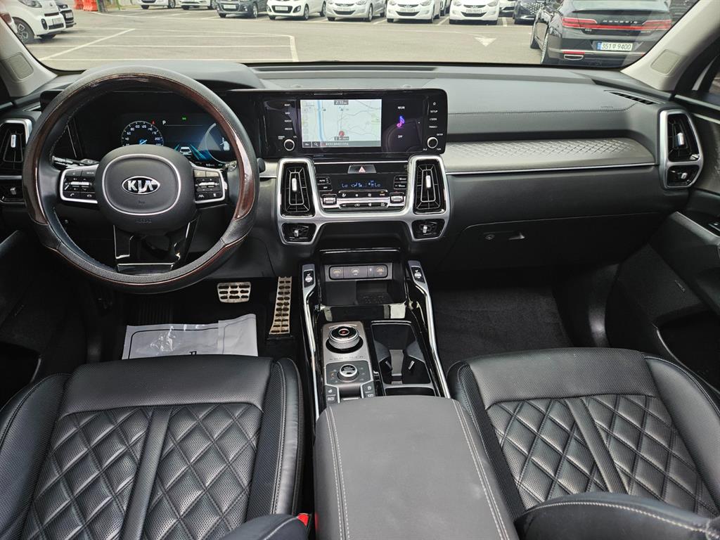 KIA Sorento - Vista 9