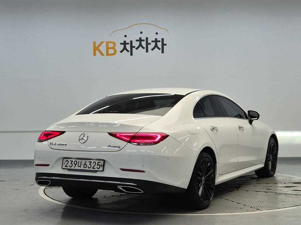Mercedes Benz CLS Class - Vista 3