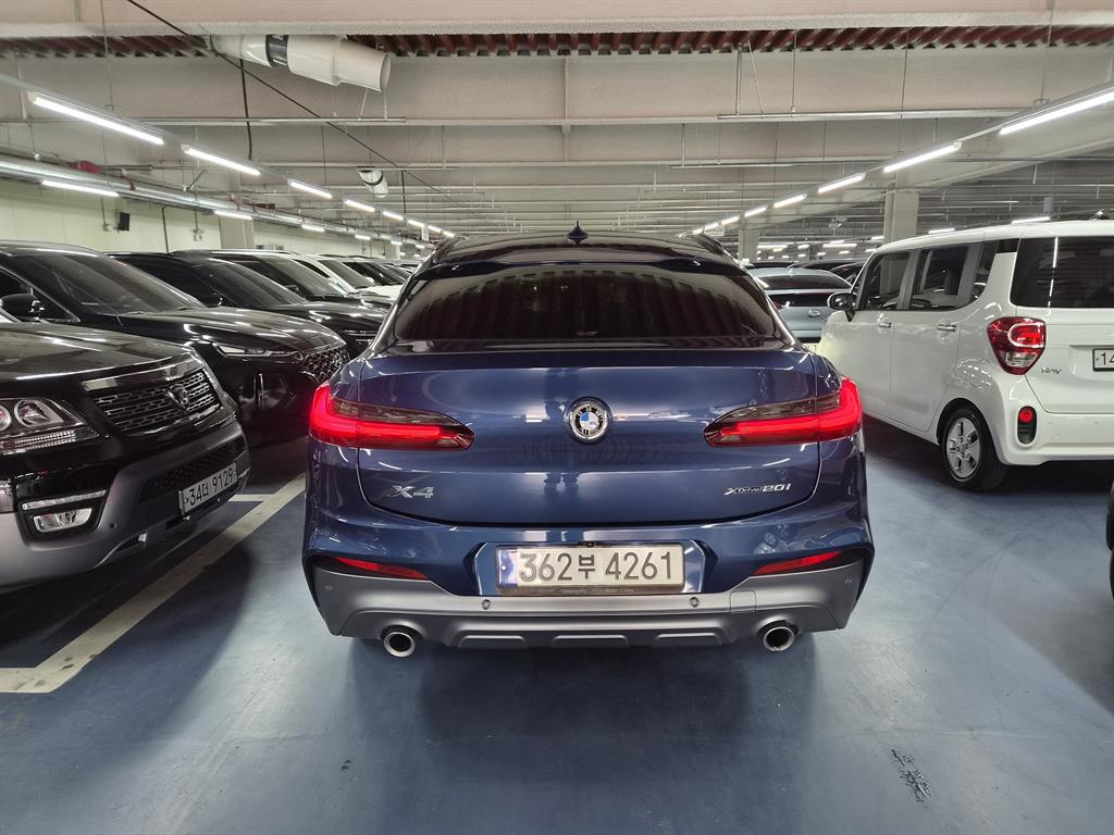BMW X4 - Vista 7