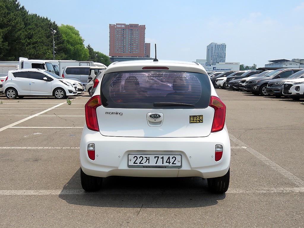 KIA Morning - Vista 3