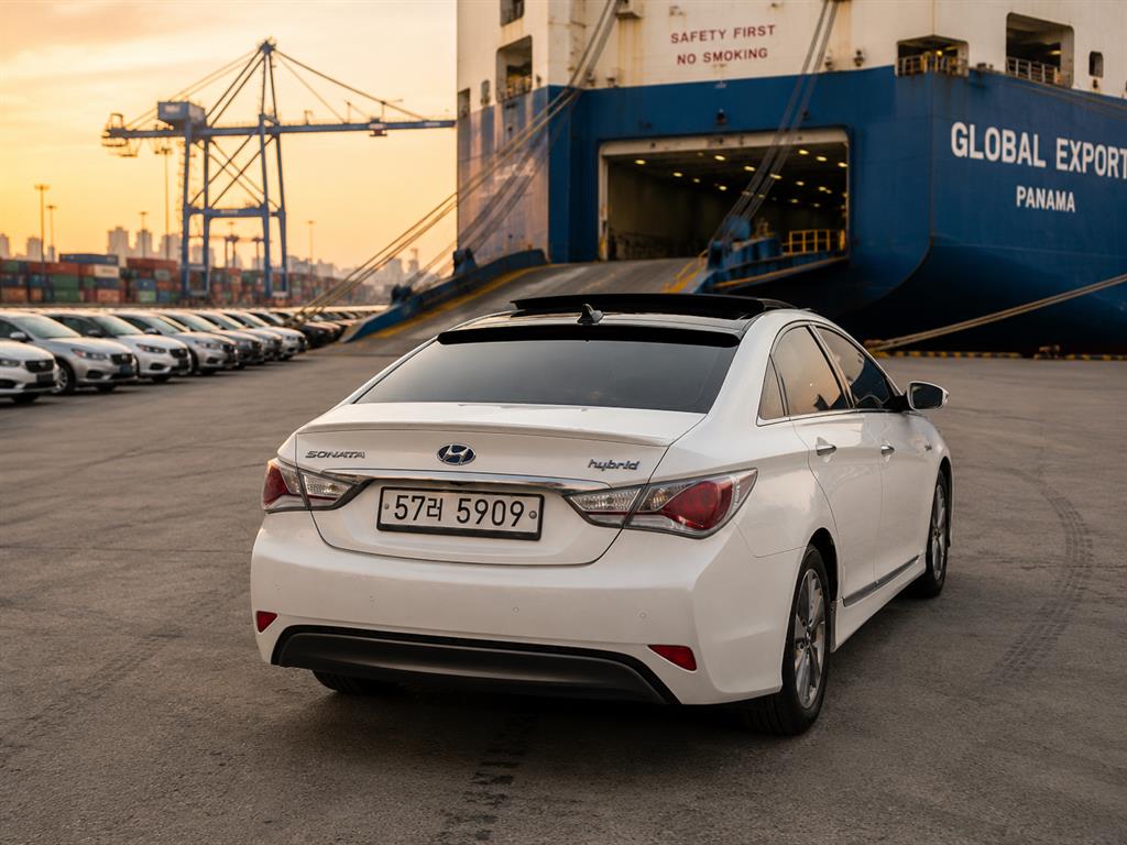 HYUNDAI Sonata - Vista 6