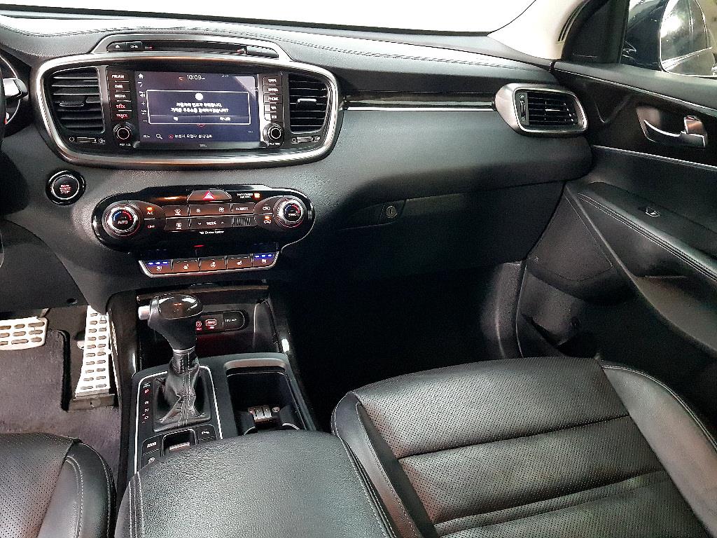 KIA Sorento - Vista 12