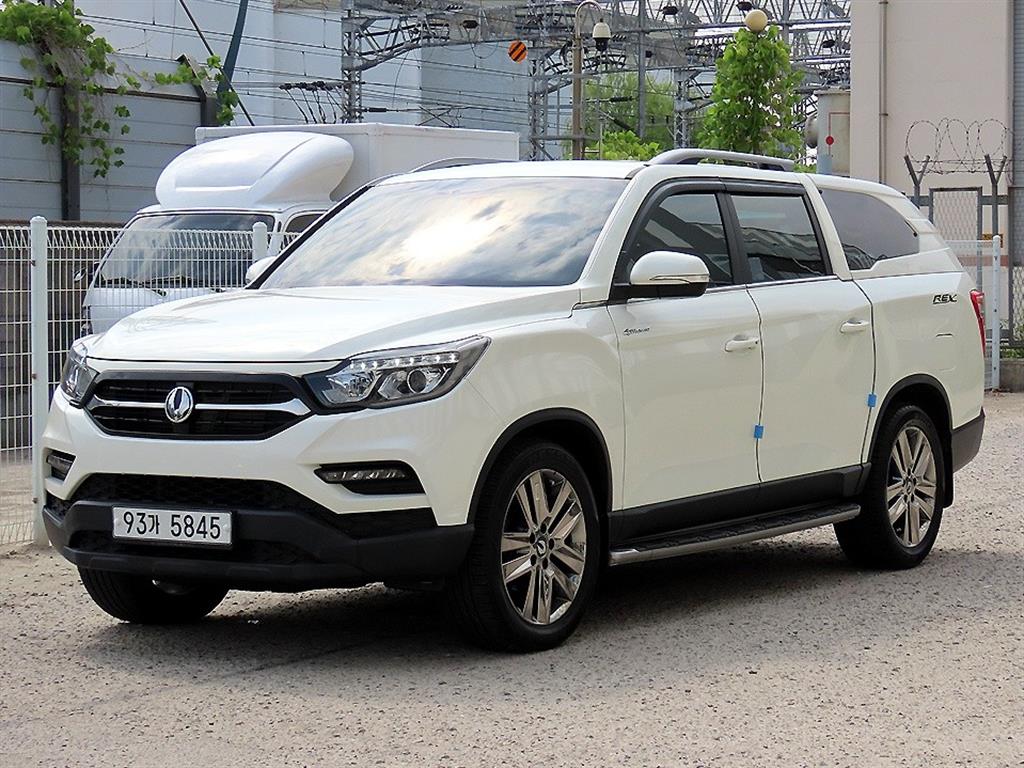 Ssangyong Rexton - Vista 2