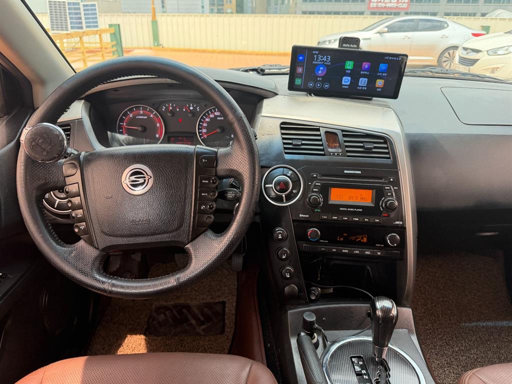 Ssangyong Korando - Vista 7