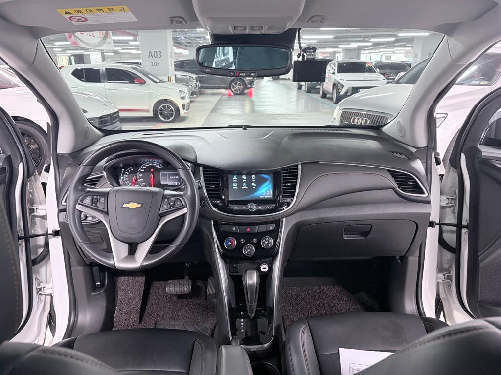 Chevrolet Trax - Vista 11