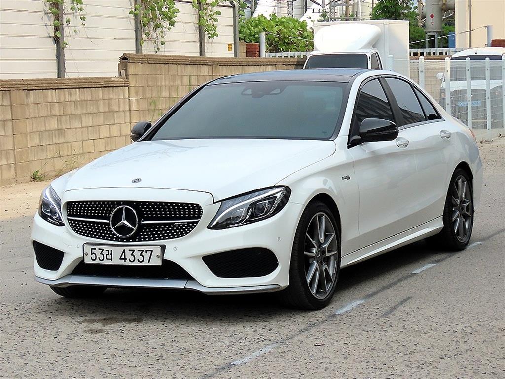Mercedes Benz C Class - Vista 2