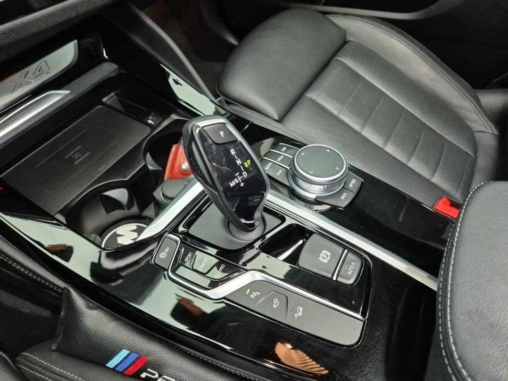 BMW X4 - Vista 10