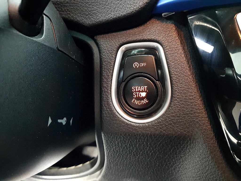 BMW 3 series 2016 Azul - Importación desde Corea - HF Imports Iquique - Foto 16