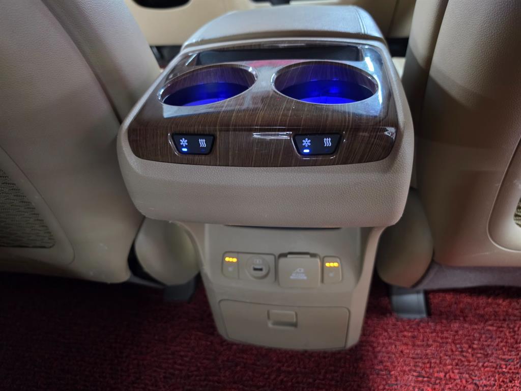 KIA Carnival 2016 Negro - Importación desde Corea - HF Imports Iquique - Foto 16