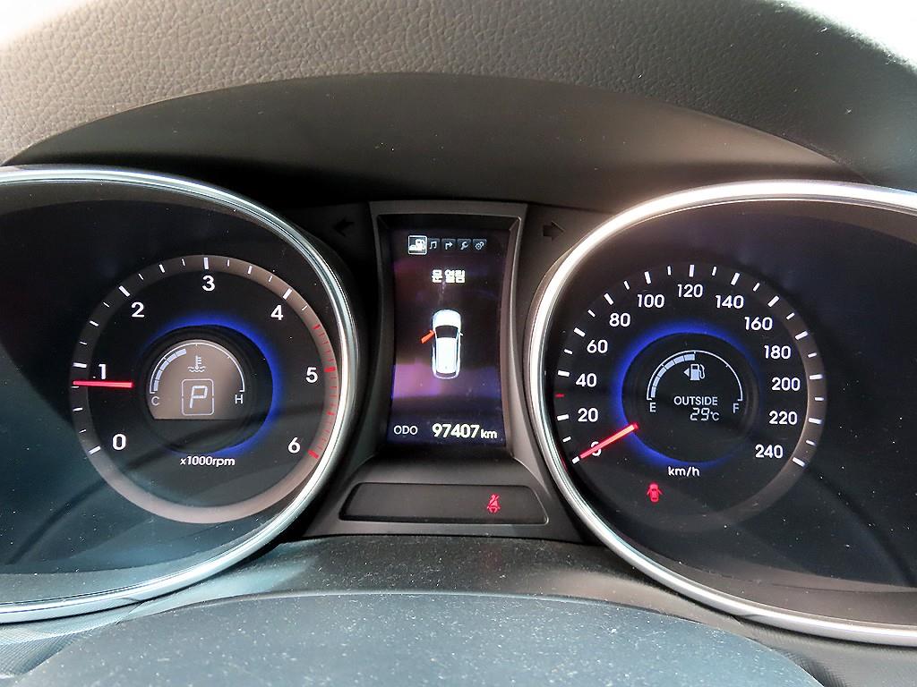 HYUNDAI Santa Fe - Vista 11