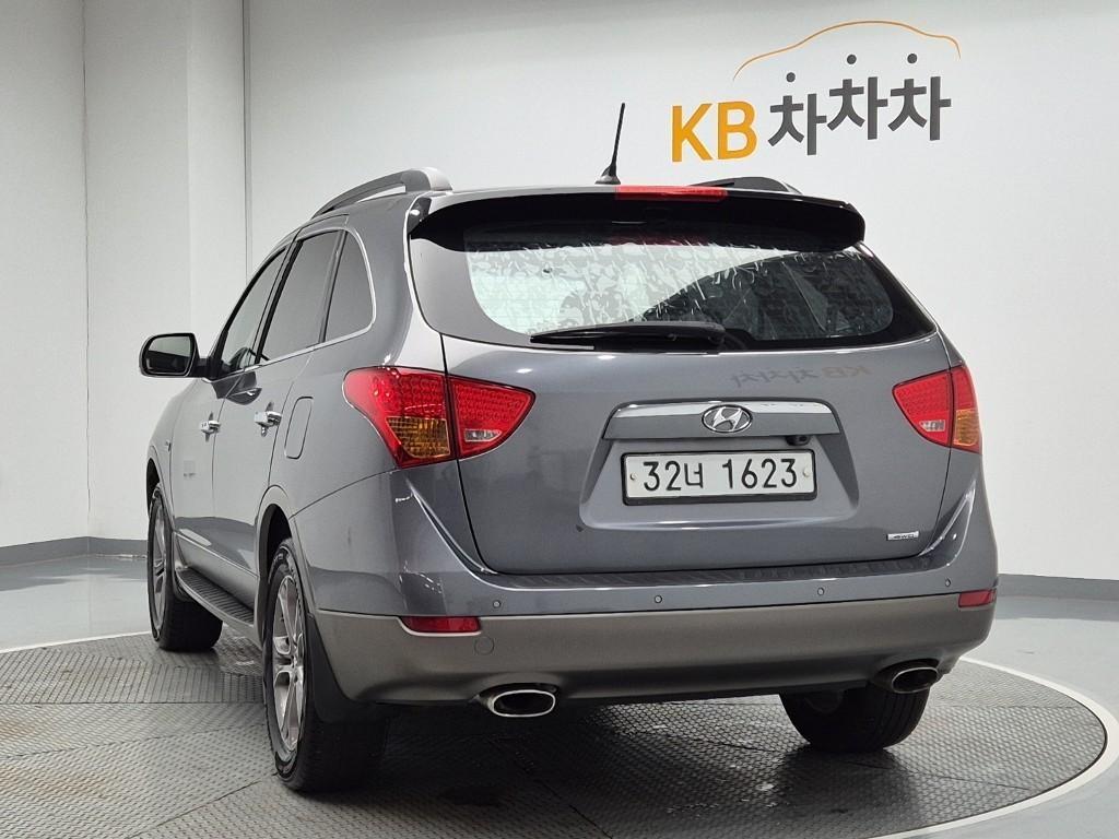 HYUNDAI Veracruz - Vista 2