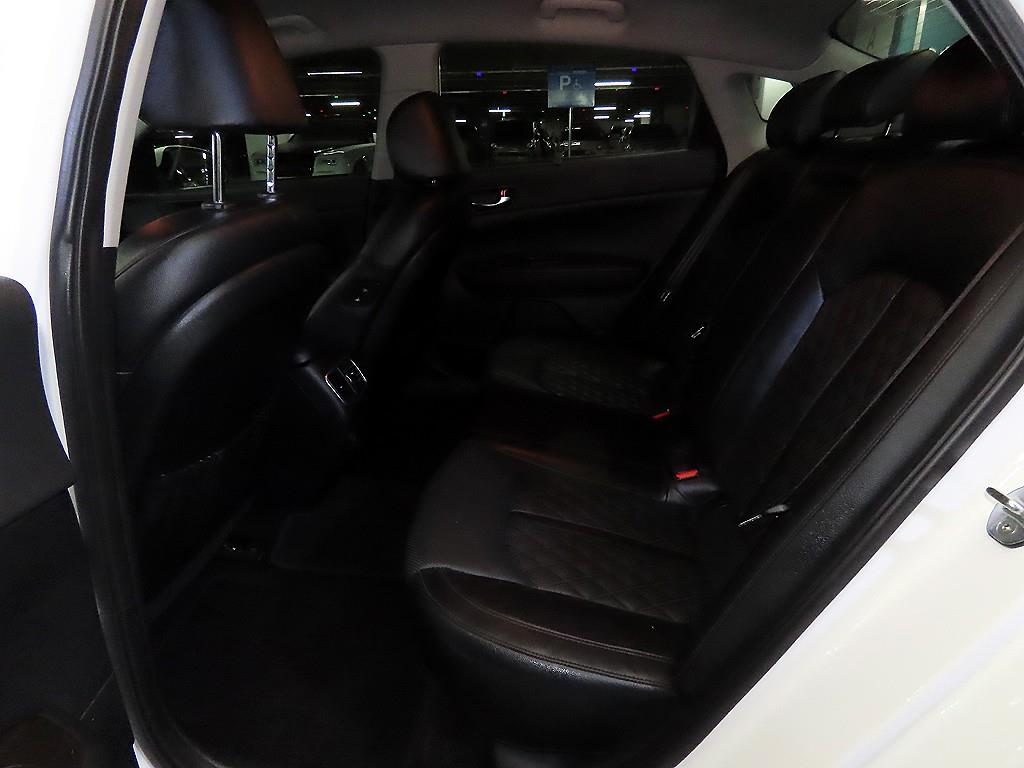 KIA K5 - Vista 9
