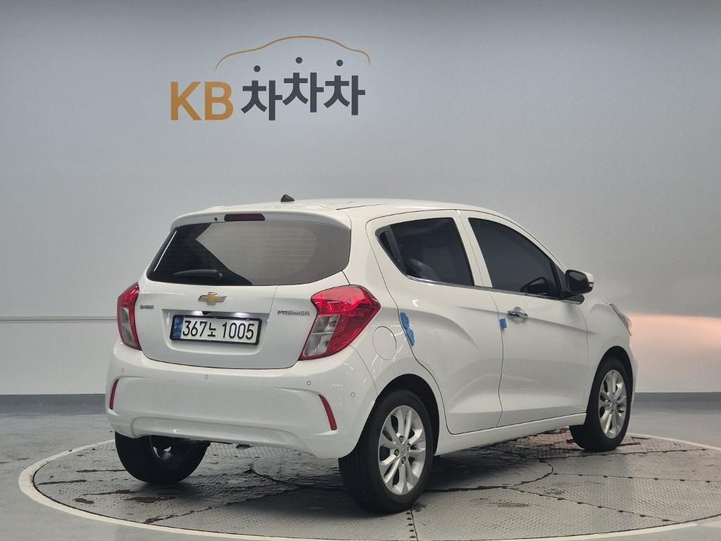 Chevrolet Spark - Vista 3