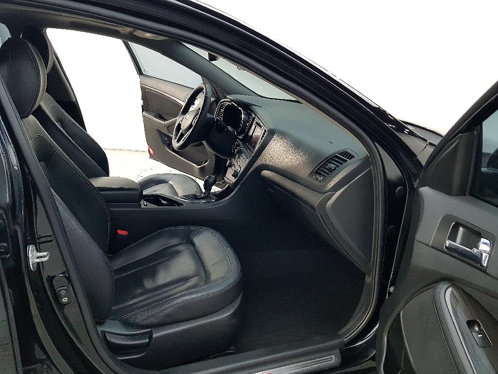 KIA K5 2011 Negro - Importación desde Corea - HF Imports Iquique - Foto 16