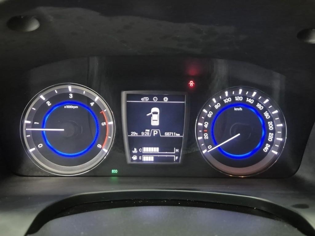 Ssangyong Rexton - Vista 10