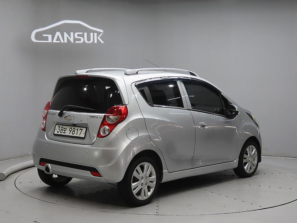 Chevrolet Spark - Vista 6