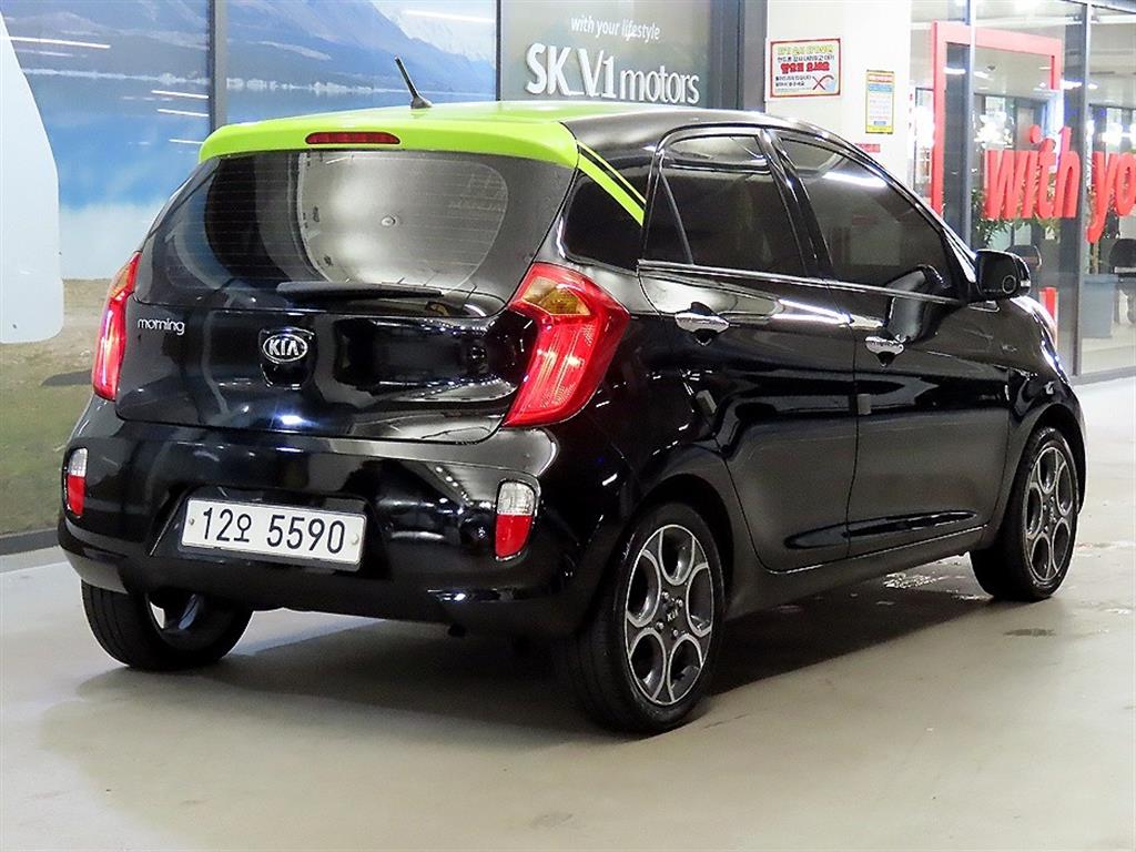 KIA Morning - Vista 4