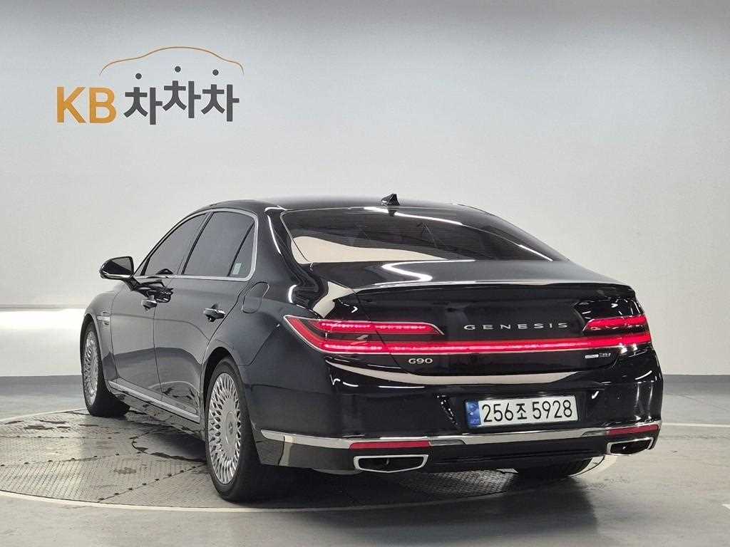 Genesis G90 - Vista 2