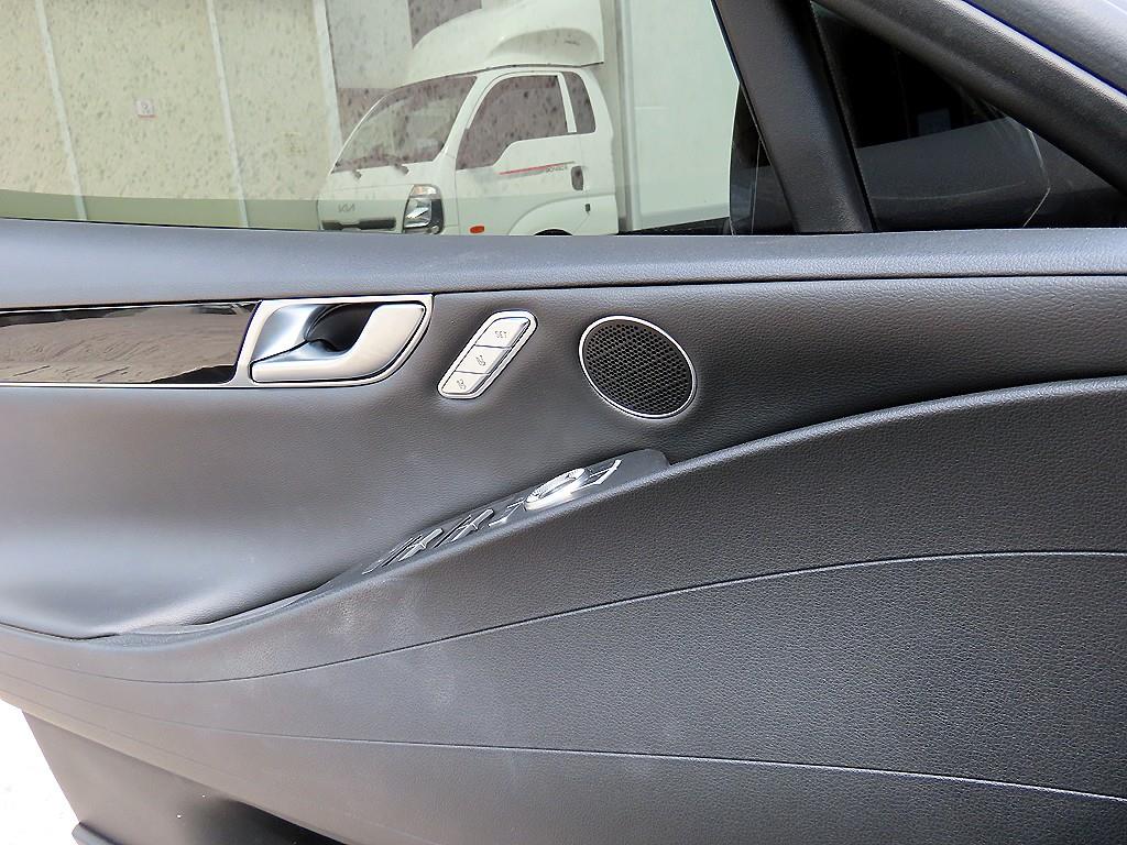 Genesis G80 2020 Negro - Importación desde Corea - HF Imports Iquique - Foto 13