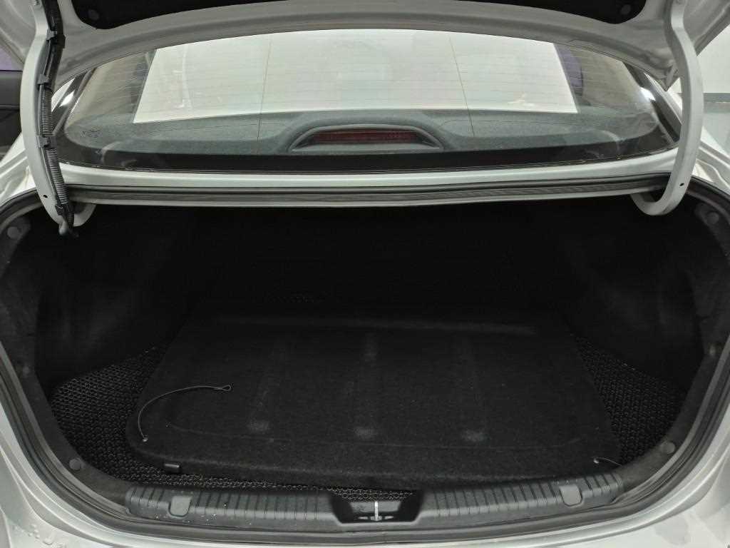 KIA K3 2016 Plateado - Importación desde Corea - HF Imports Iquique - Foto 20