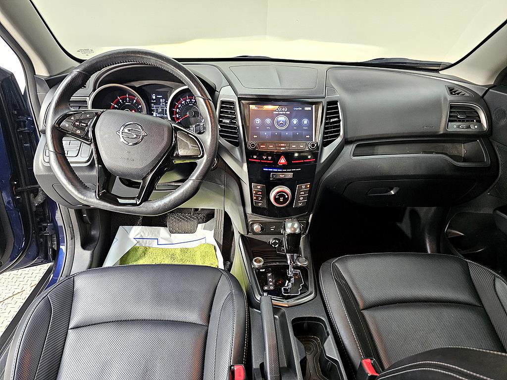 Ssangyong Tivoli - Vista 12