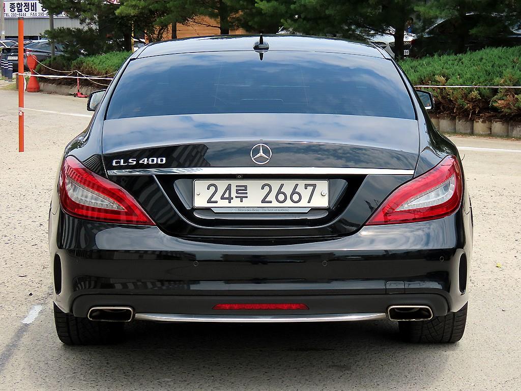 Mercedes Benz CLS Class - Vista 6
