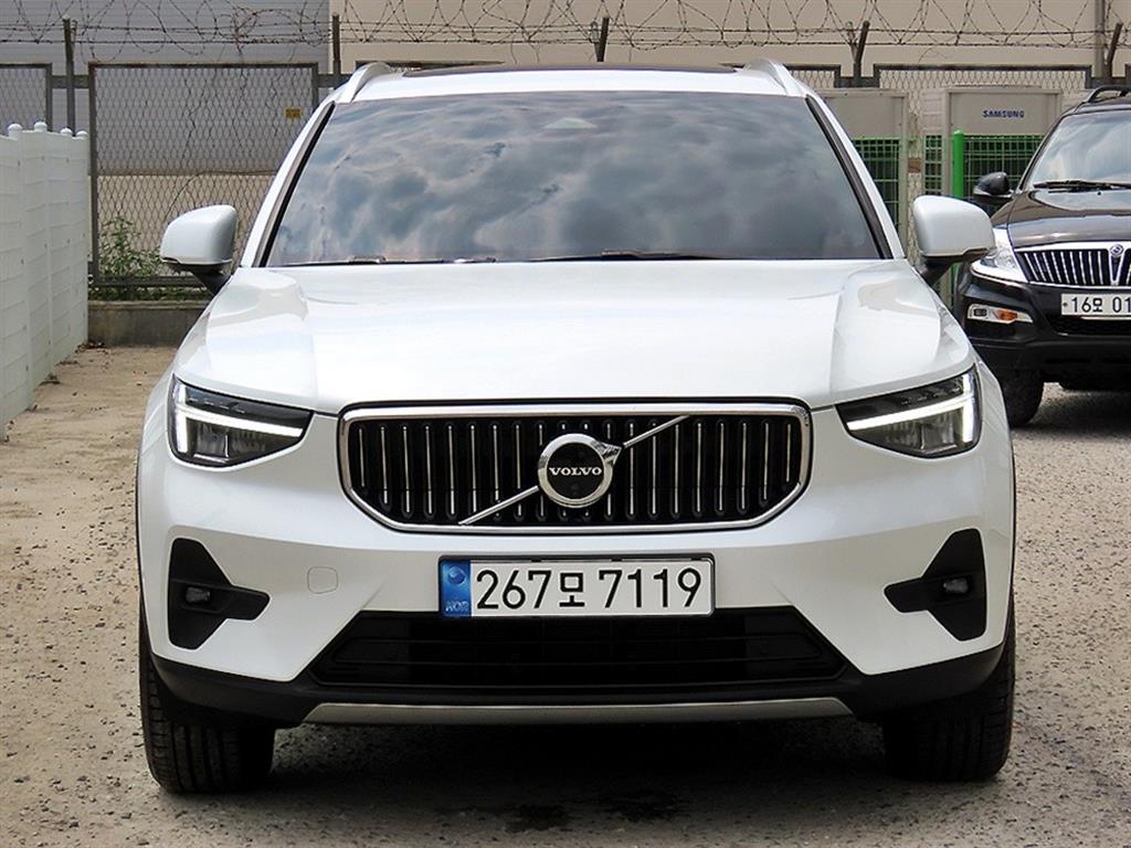 Volvo XC40 2022 - Importación desde Corea - HF Imports Iquique - Foto 1