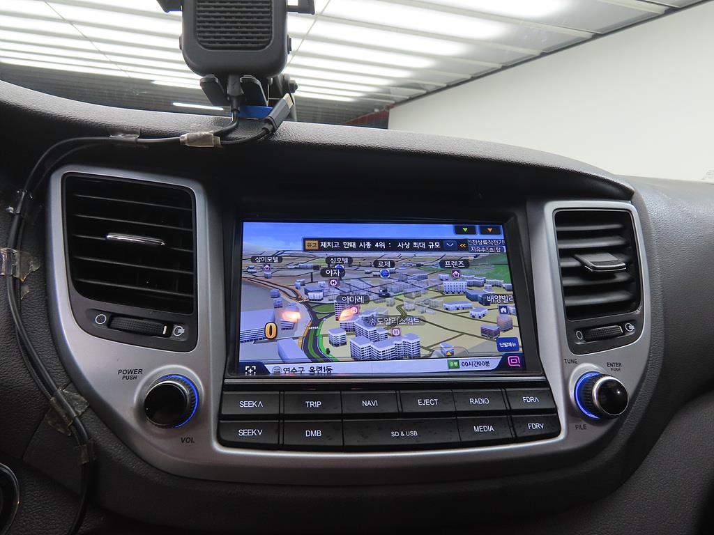 HYUNDAI Tucson 2015 Blanco - Importación desde Corea - HF Imports Iquique - Foto 15