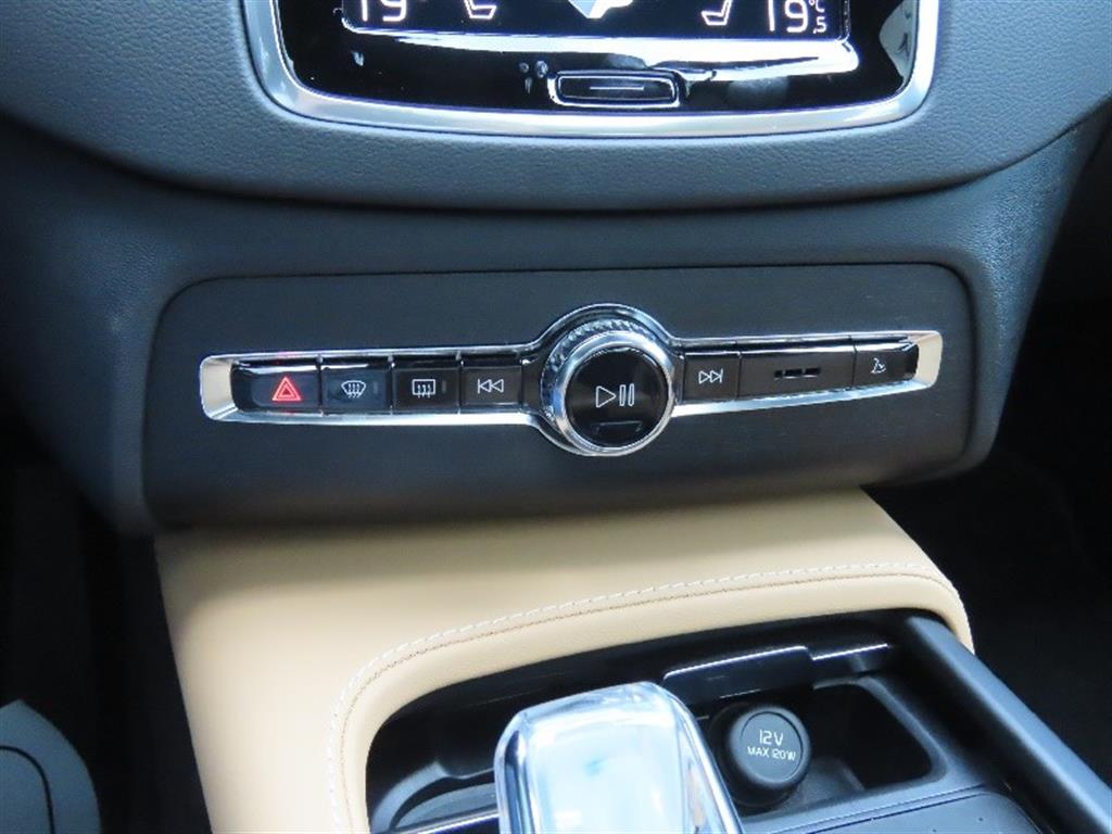 Volvo XC90 - Vista 9