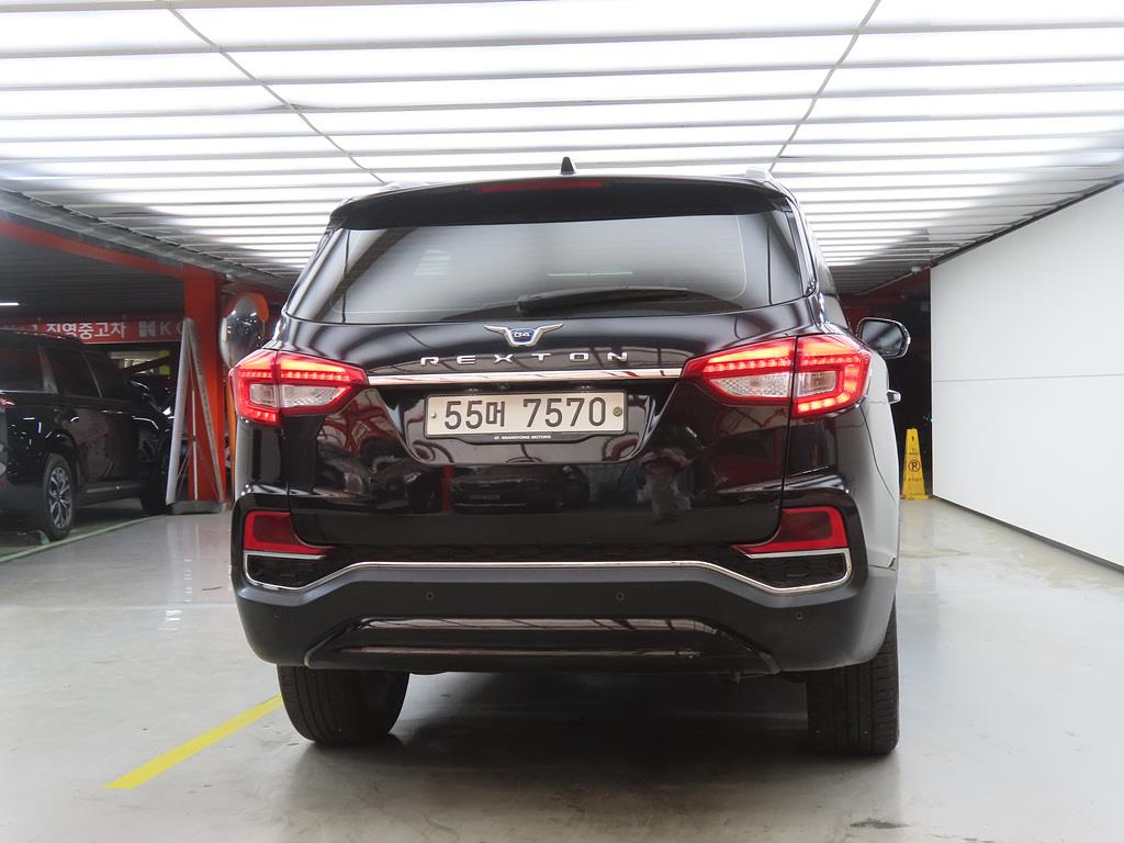 Ssangyong Rexton - Vista 3