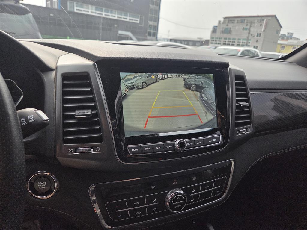 Ssangyong Rexton - Vista 10