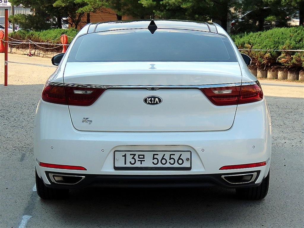 KIA K7 - Vista 6