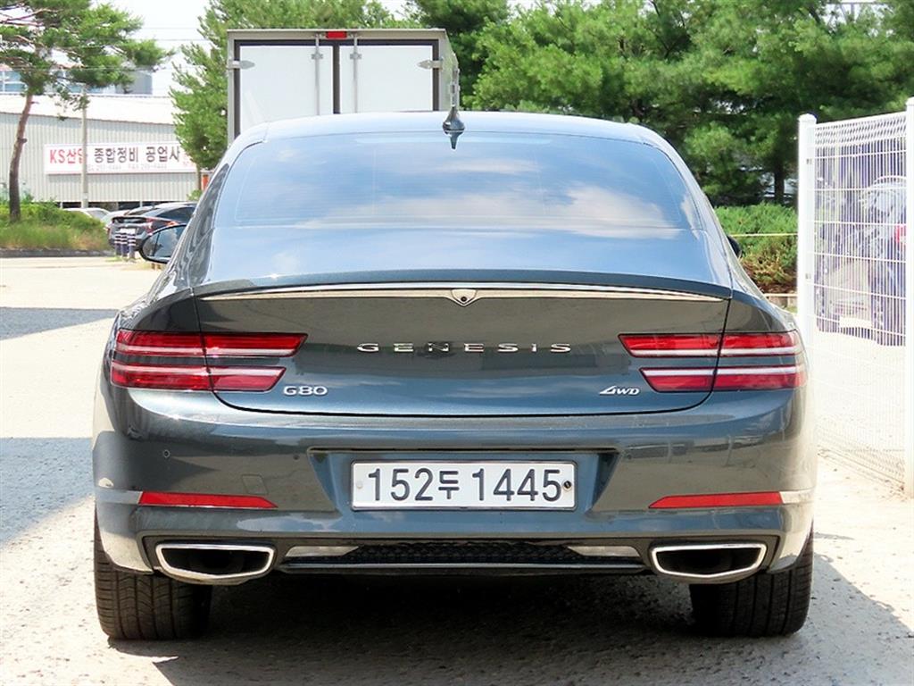 Genesis G80 - Vista 6