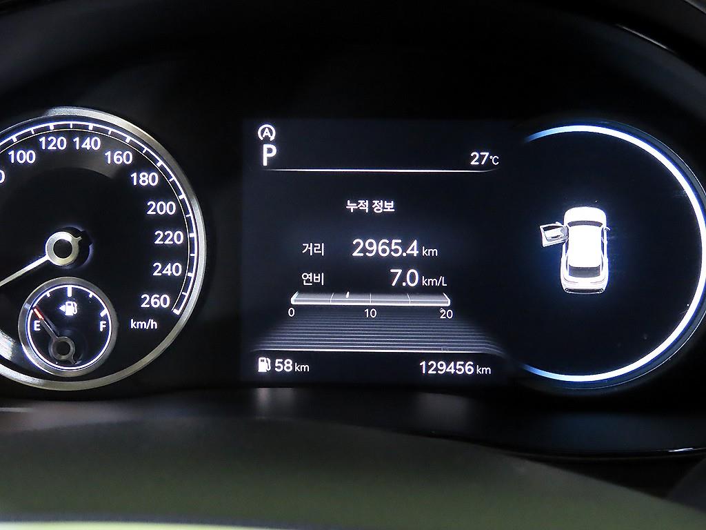 Genesis GV70 - Vista 11