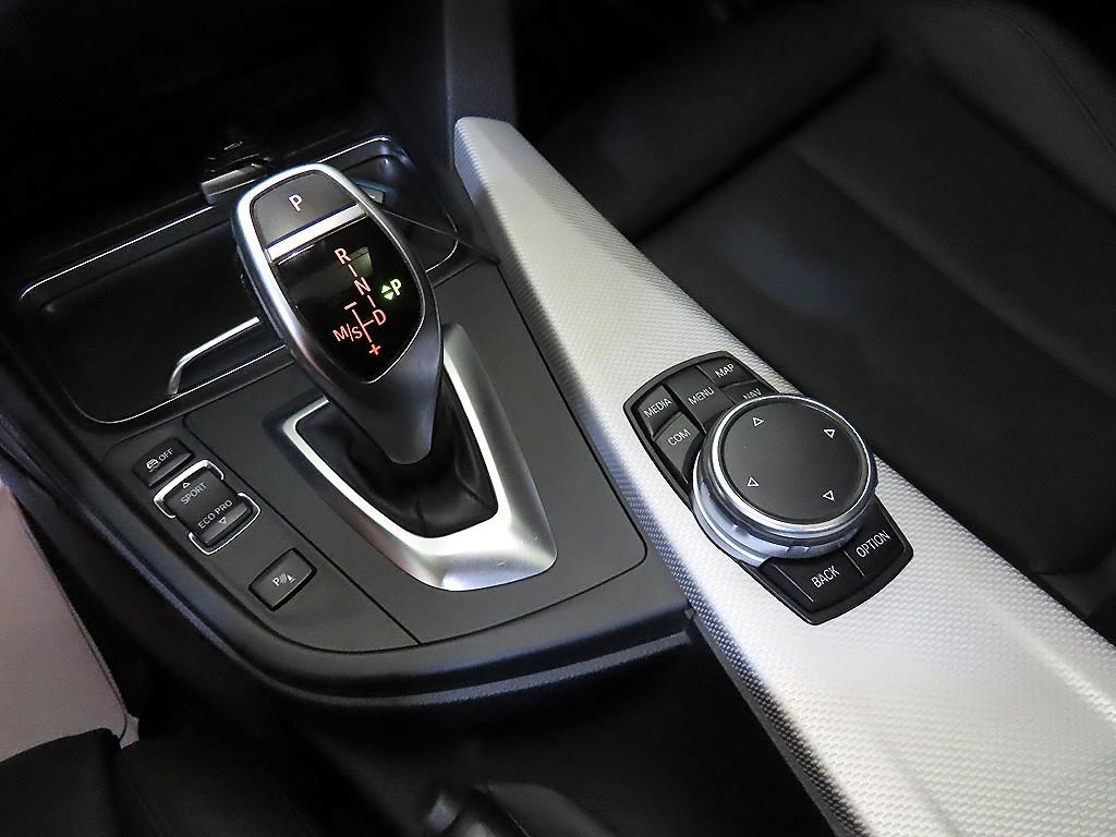 BMW 3 series 2017 Blanco - Importación desde Corea - HF Imports Iquique - Foto 14