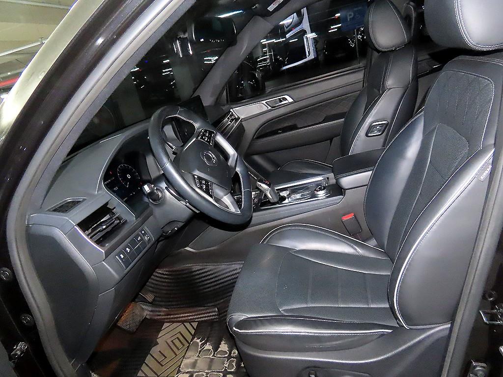 Ssangyong Rexton - Vista 8