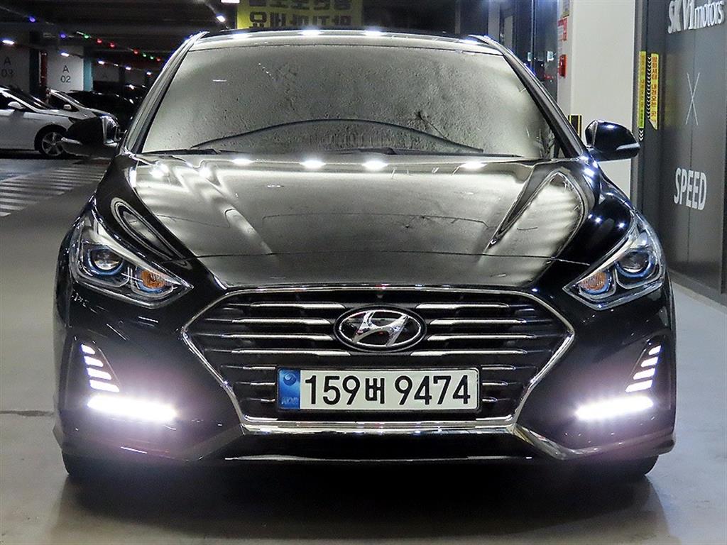 HYUNDAI Sonata - Vista 2