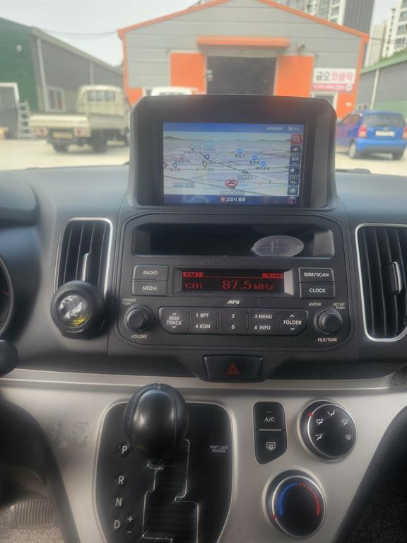 KIA Ray - Vista 8