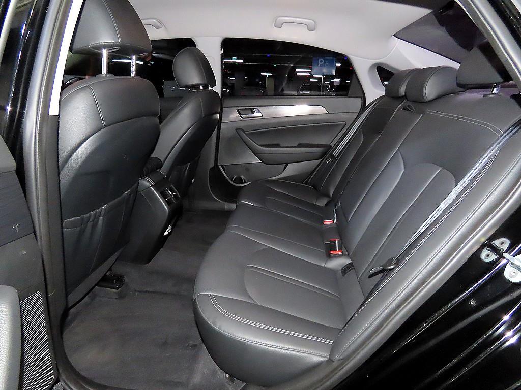 HYUNDAI Sonata - Vista 9