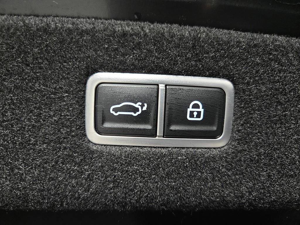 Genesis G90 2022 Negro - Importación desde Corea - HF Imports Iquique - Foto 20